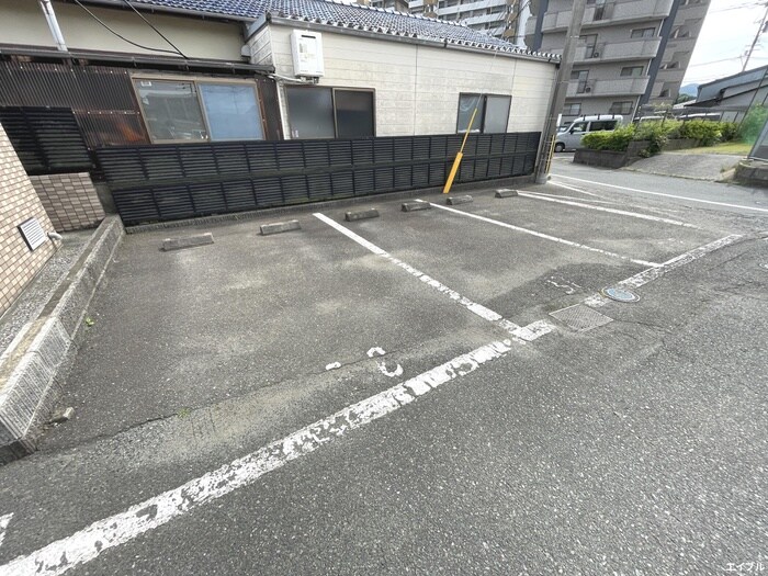 シャトレ参番館の物件外観写真