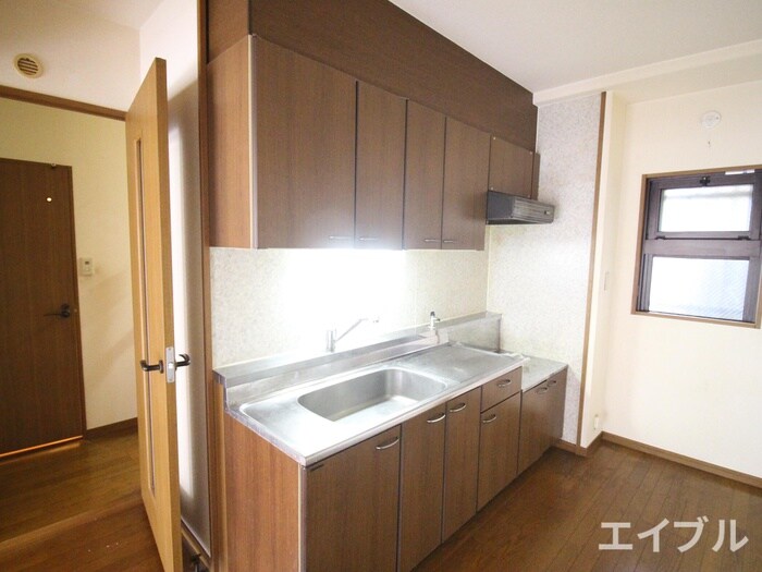 シャトレ参番館の物件内観写真