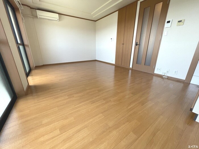 メゾンドコンフォースⅠの物件内観写真