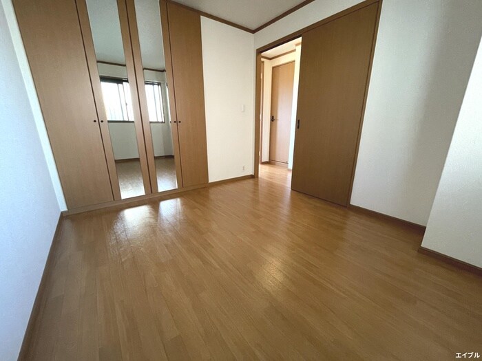 メゾンドコンフォースⅠの物件内観写真