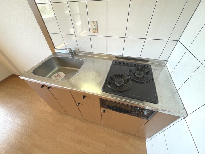 メゾンドコンフォースⅠの物件内観写真