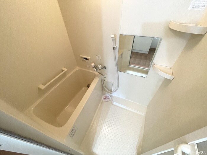 メゾンドコンフォースⅠの物件内観写真