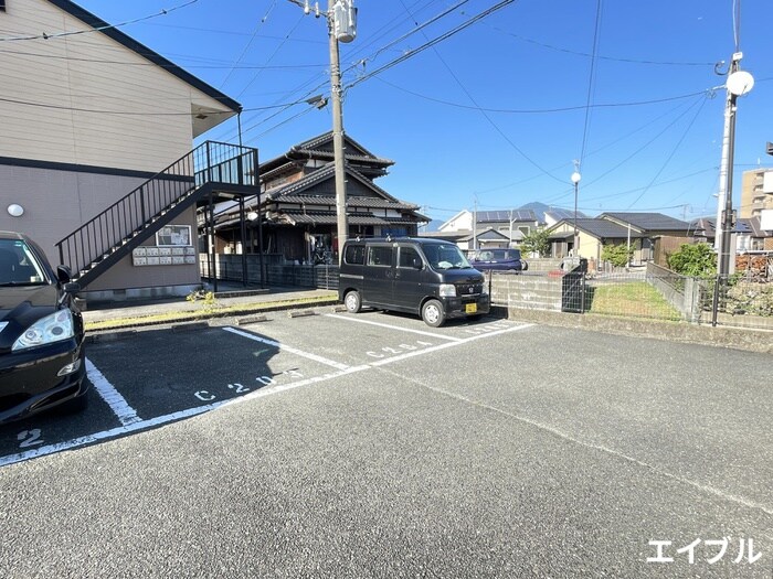 メゾンフル－ルＣの物件外観写真