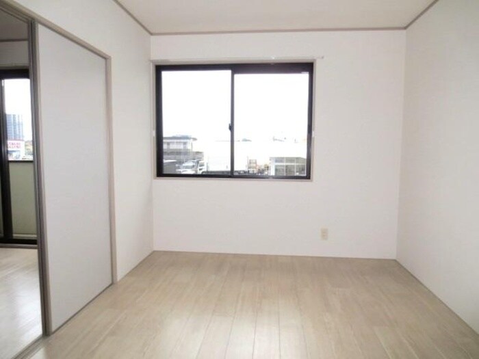 グランドール　Ｂ棟の物件内観写真