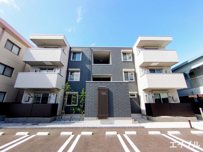 D-ROOM美野島の物件外観写真