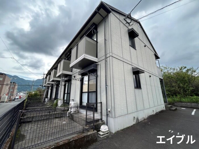 セジュールシャンスの物件外観写真