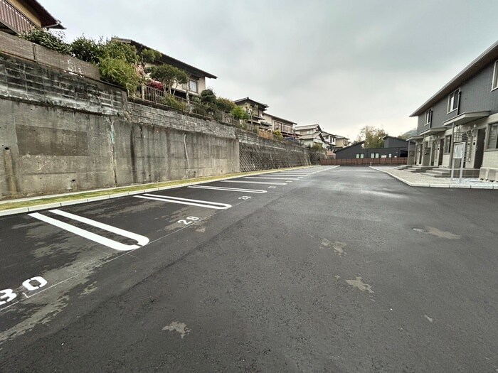 ファミールヴィラA棟の物件外観写真