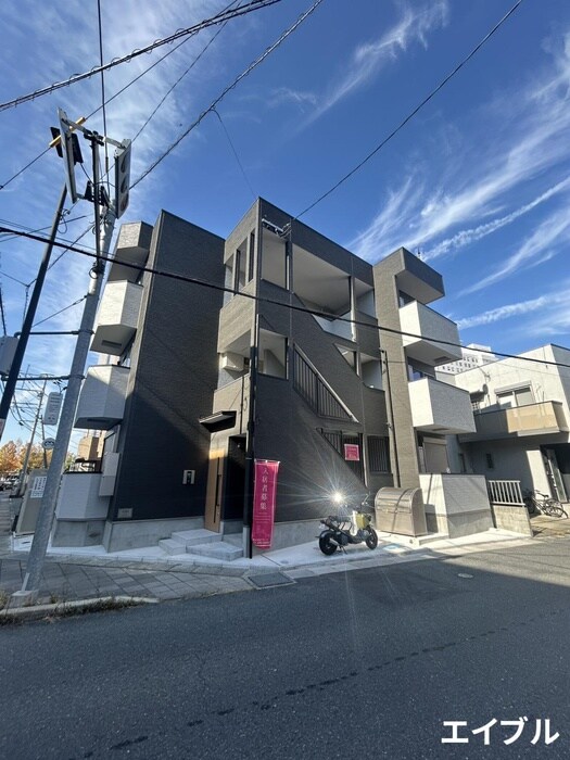 THE NOBLES　聖マリア病院前の物件外観写真