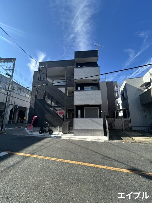 THE NOBLES　聖マリア病院前の物件外観写真