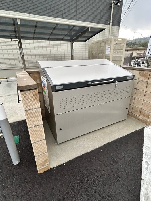 ファミールヴィラB棟の物件外観写真