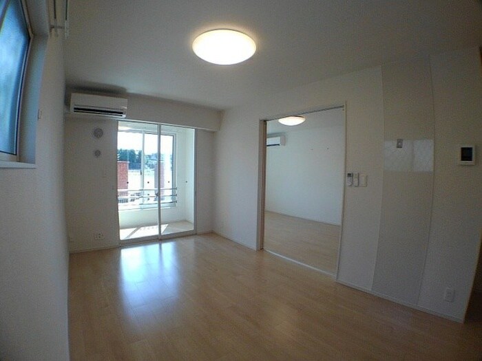 サンデリアーナ糒Bの物件内観写真