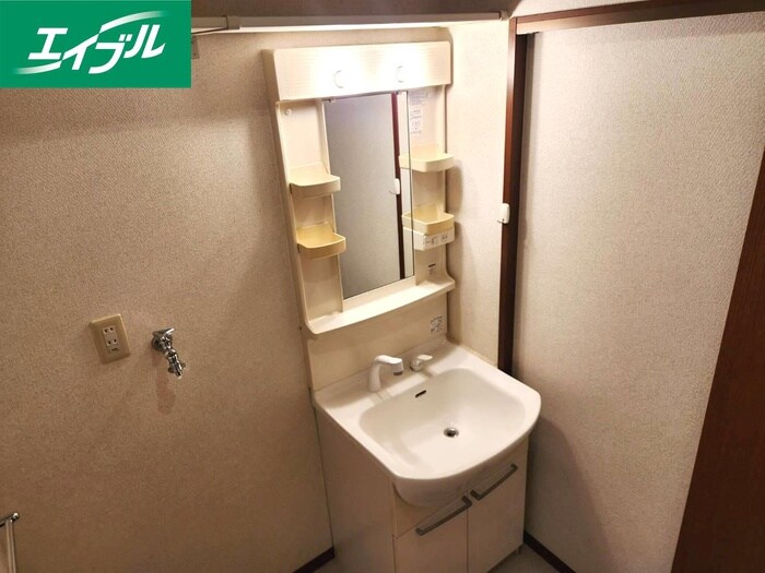 サンフラワ－ハイツＡ棟の物件内観写真