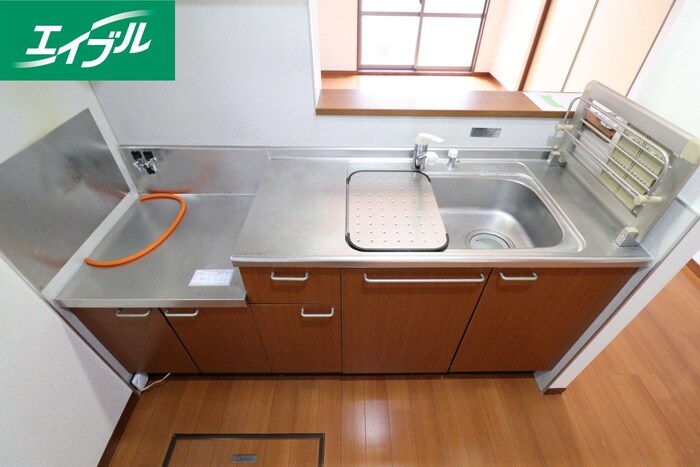 サンフラワ－ハイツＢ棟の物件内観写真