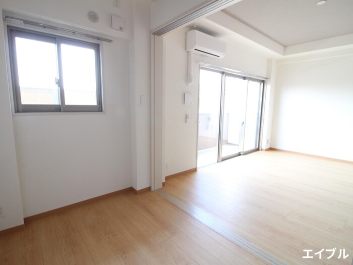 ギャラクシー南福岡駅前の物件内観写真