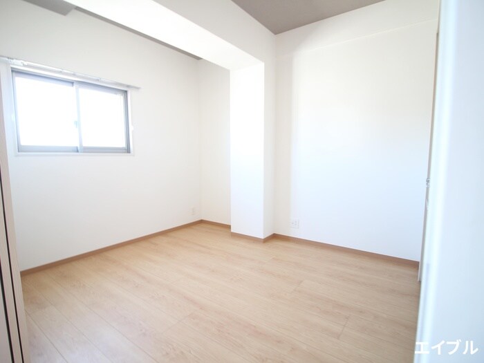 ギャラクシー南福岡駅前の物件内観写真