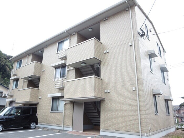 ヴァン・マーガレットの物件外観写真