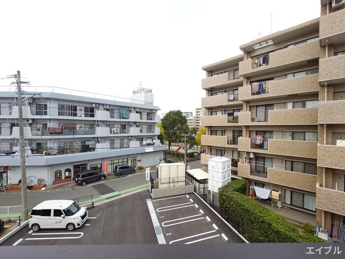 トリシア東大利の物件内観写真