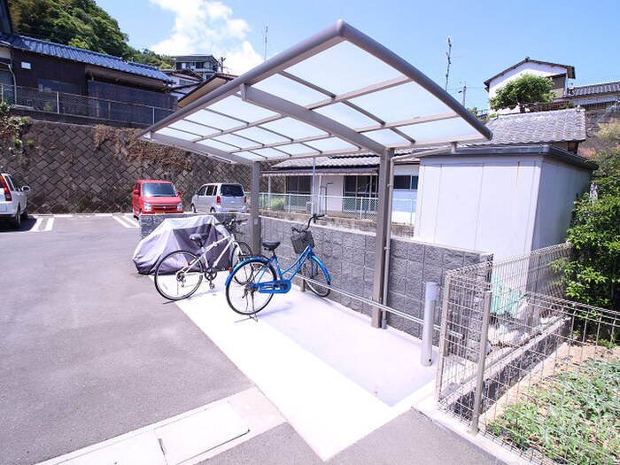 アカイユⅢの物件外観写真