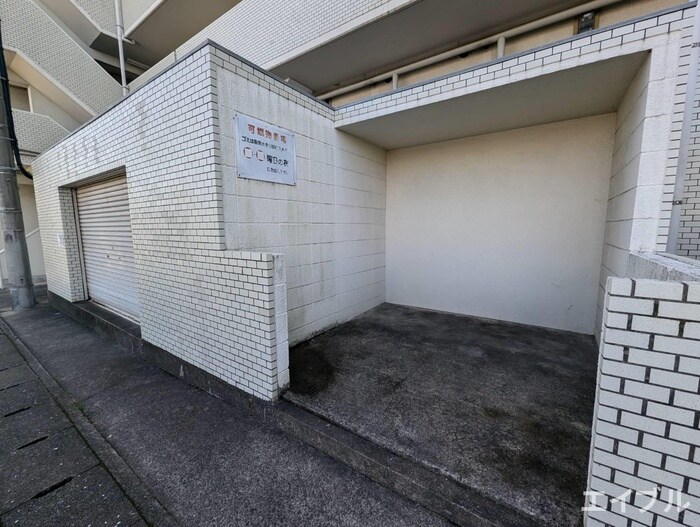 スカイタウン春日の物件外観写真