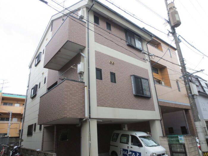 ロ－レル友泉亭の物件外観写真