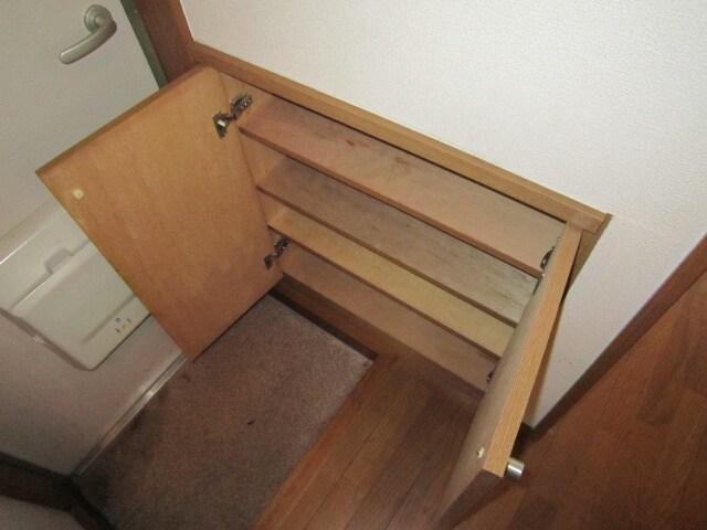 ロ－レル友泉亭の物件内観写真