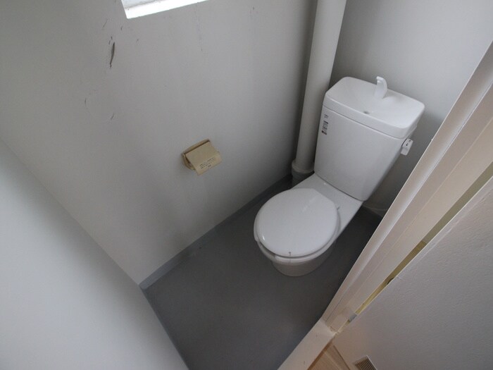 ヴィラナリー中間4号棟の物件内観写真