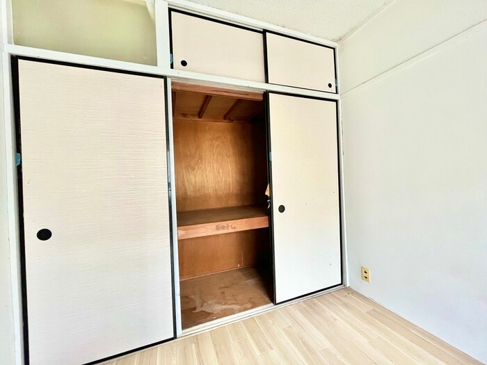 ヴィラナリー中間4号棟の物件内観写真