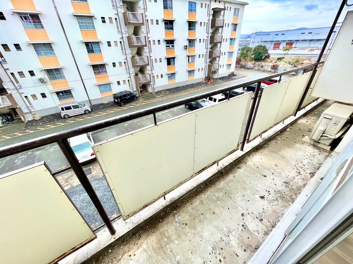 ヴィラナリー中間4号棟の物件内観写真