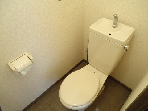 イーストスプリームⅢＢの物件内観写真