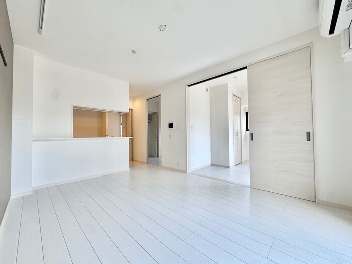 ｺﾝﾀﾞｸﾄﾚｼﾞﾃﾞﾝｽHIBIKINOの物件内観写真