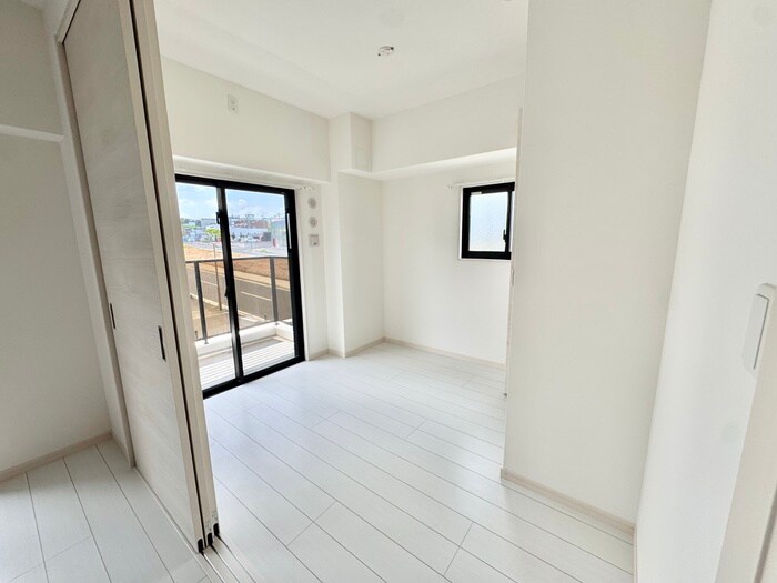 ｺﾝﾀﾞｸﾄﾚｼﾞﾃﾞﾝｽHIBIKINOの物件内観写真