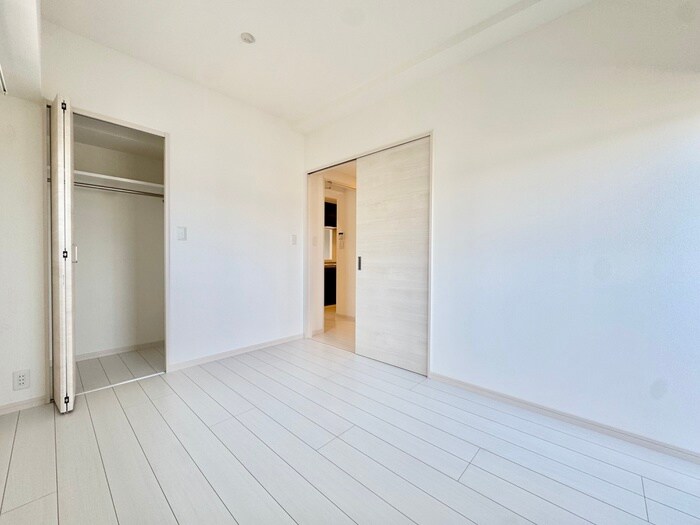 ｺﾝﾀﾞｸﾄﾚｼﾞﾃﾞﾝｽHIBIKINOの物件内観写真