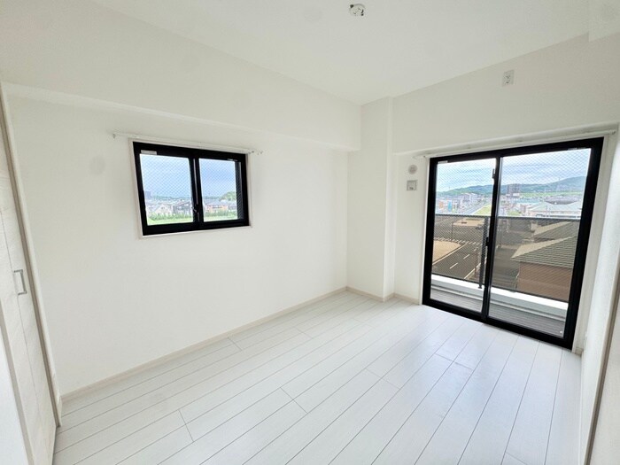 ｺﾝﾀﾞｸﾄﾚｼﾞﾃﾞﾝｽHIBIKINOの物件内観写真