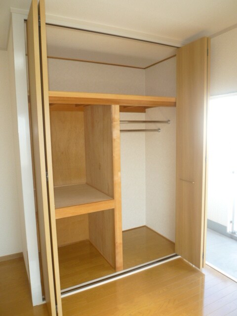 伊勢コーポの物件内観写真