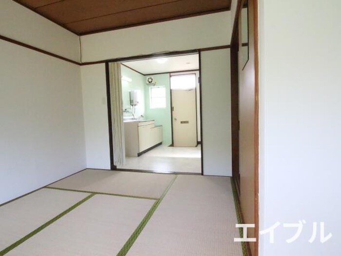 ハイツ別府の物件内観写真