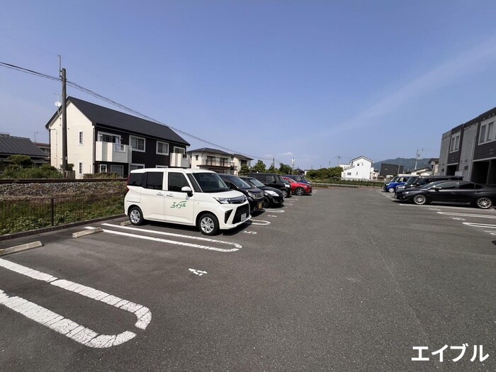 アジャートKの物件外観写真