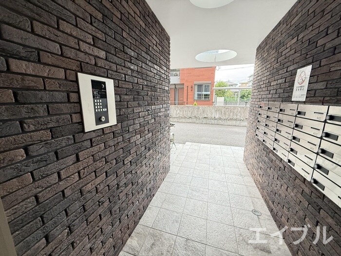 Mars cortの物件外観写真