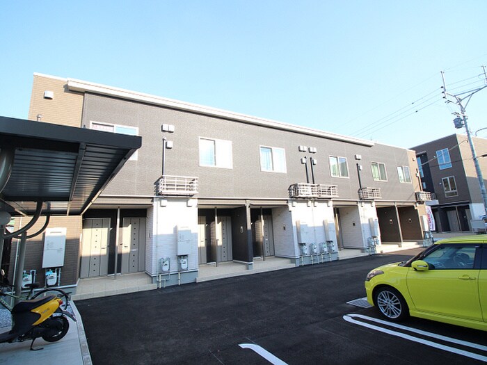 グランツⅡの物件外観写真