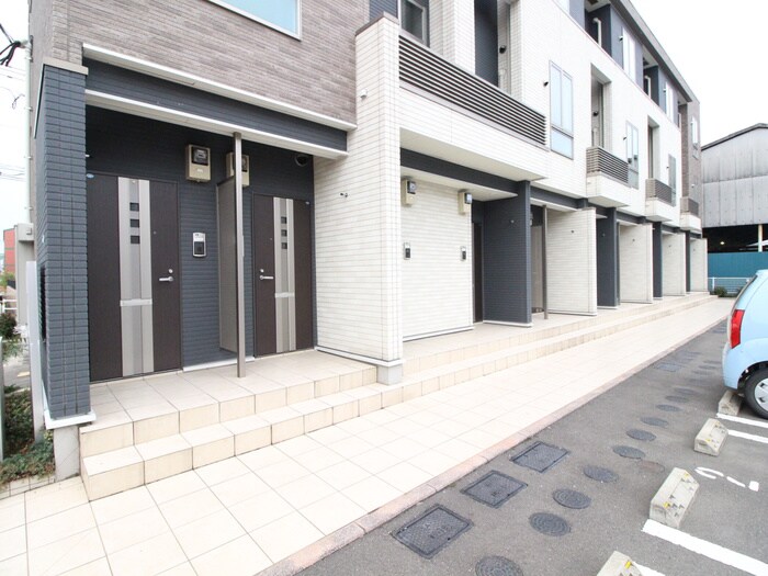 サンコ－西月隈Ａ棟の物件外観写真