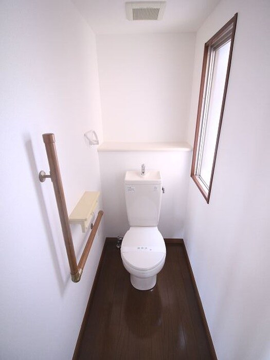 ファミリーハウス勝山の物件内観写真