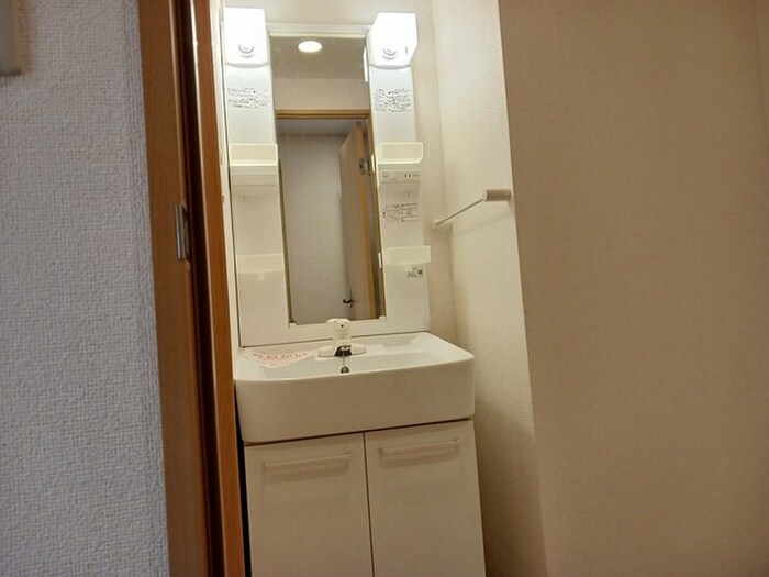 エレガント松元の物件内観写真