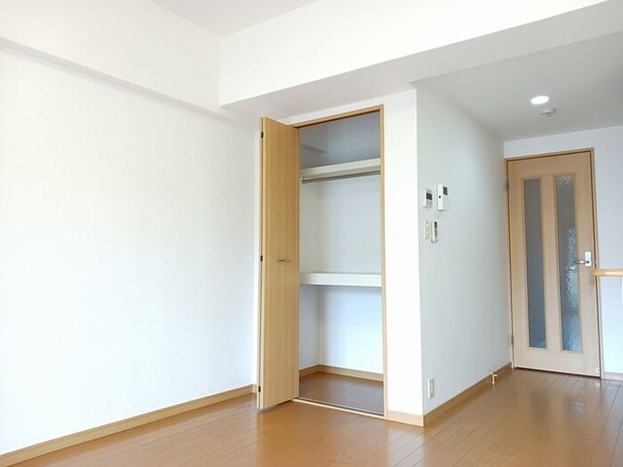 エレガント松元の物件内観写真