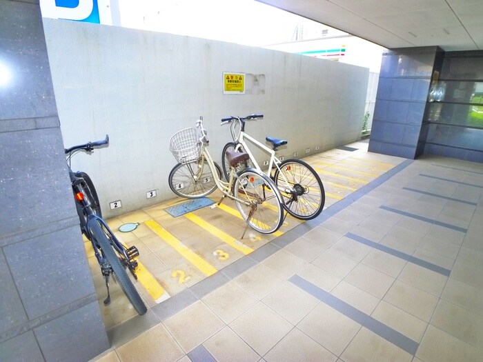 グランドゥール荒田の物件外観写真