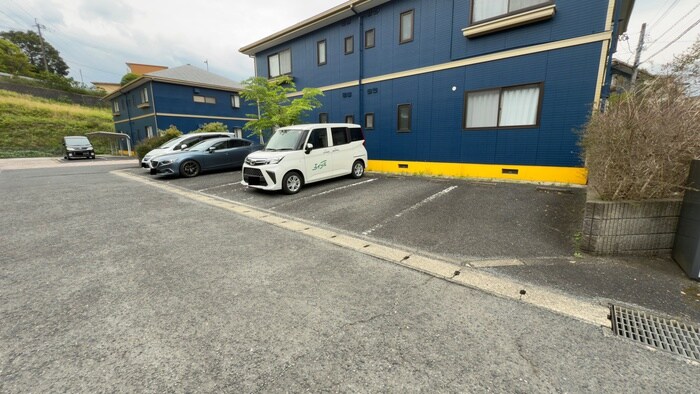 Ｐアーク２４　Ｂ棟の物件外観写真