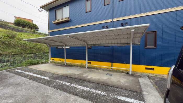 Ｐアーク２４　Ｂ棟の物件外観写真