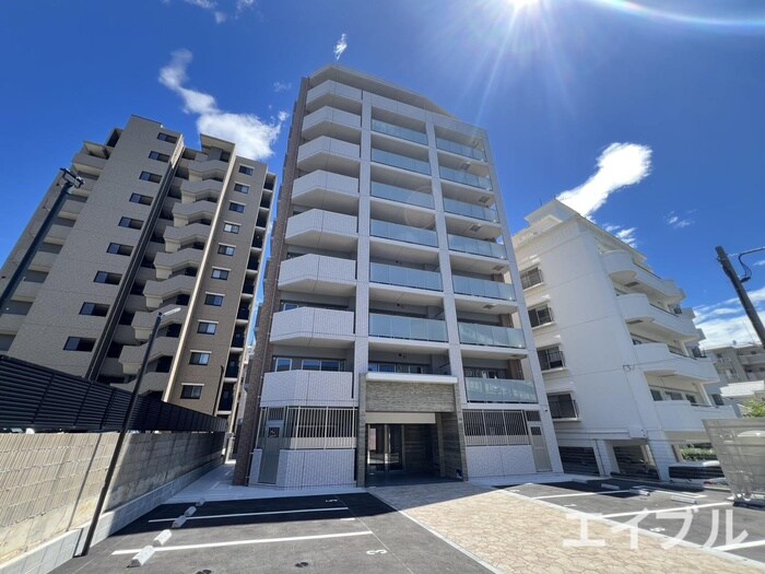 ラシュール・イン寺塚の物件外観写真