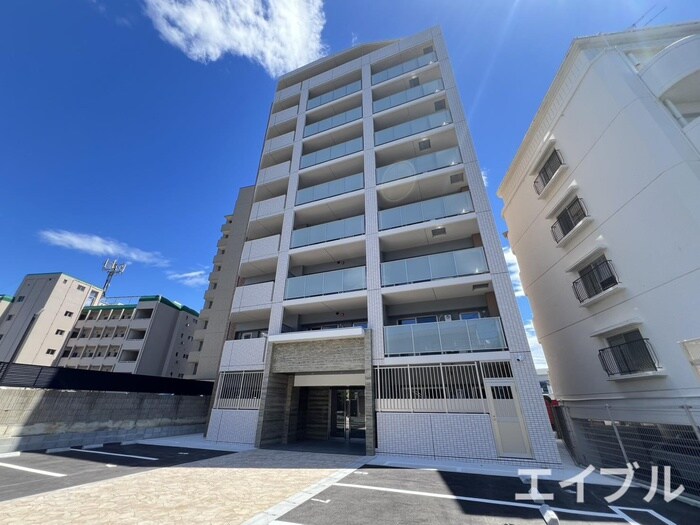 ラシュール・イン寺塚の物件外観写真