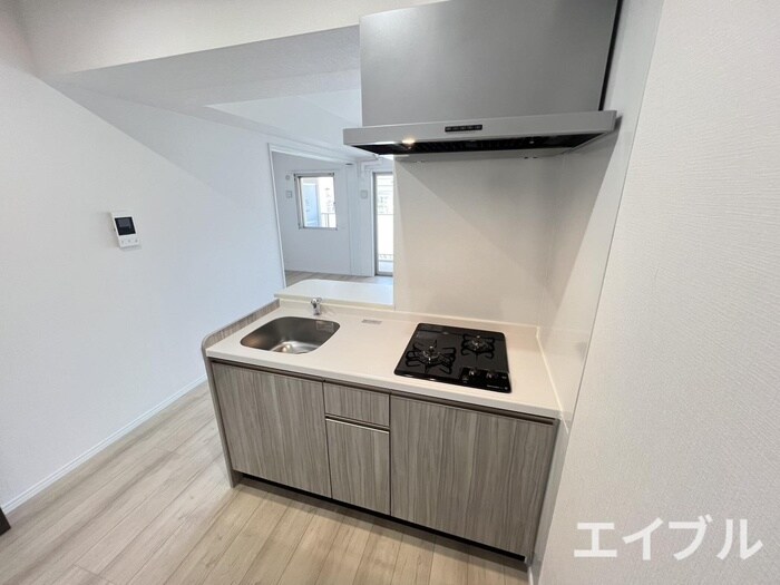 ラシュール・イン寺塚の物件内観写真