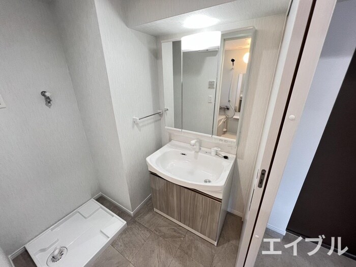 ラシュール・イン寺塚の物件内観写真