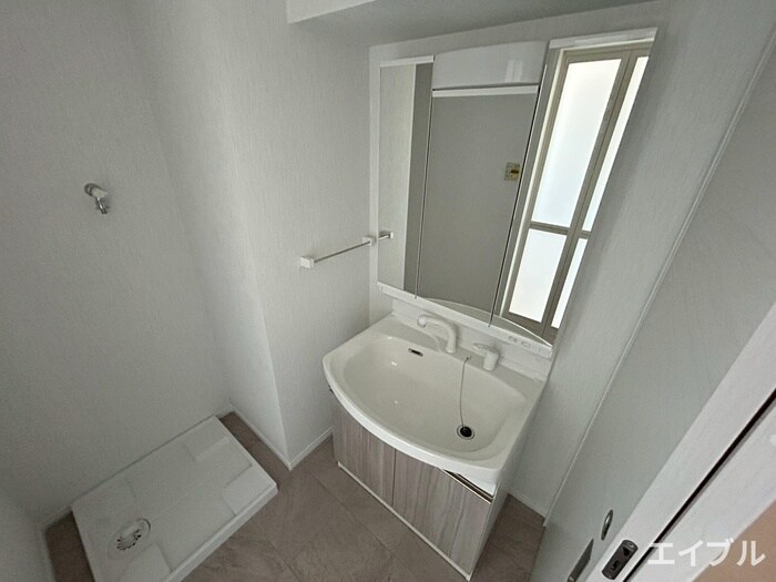 ラシュール・イン寺塚の物件内観写真